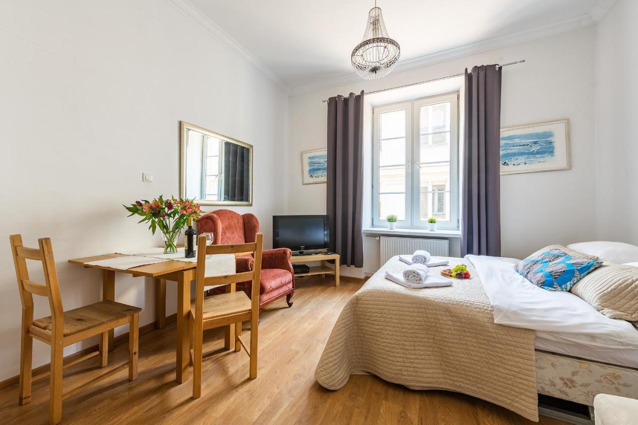 Miodowa Street P&O Serviced Apartments Varsovia Exterior foto